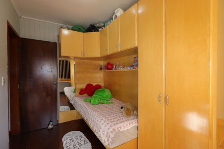 Casa à venda com 199m², 3 quartos e 2 vagasQuarto 1