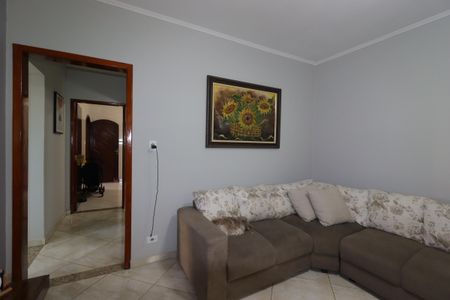 Casa à venda com 199m², 3 quartos e 2 vagasSala