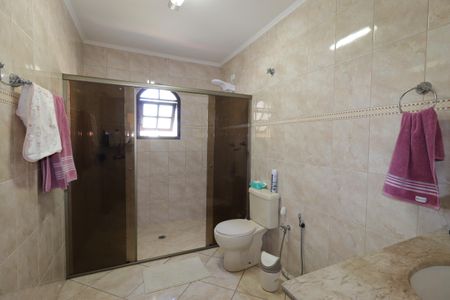 Casa à venda com 199m², 3 quartos e 2 vagasBanheiro 2
