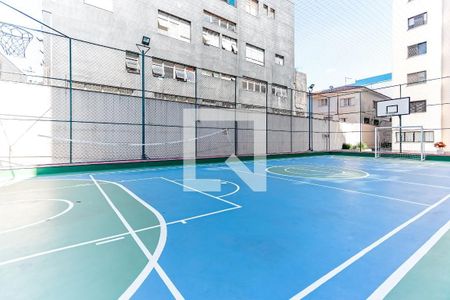 Apartamento à venda com 160m², 3 quartos e 3 vagas Apartamento à venda com 160m², 3 quartos e 3 vagasÁrea comum - Quadra