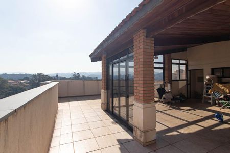 Apartamento à venda com 160m², 3 quartos e 3 vagas Apartamento à venda com 160m², 3 quartos e 3 vagasÁrea de Serviço