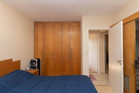 Apartamento à venda com 160m², 3 quartos e 3 vagas Apartamento à venda com 160m², 3 quartos e 3 vagasSuíte