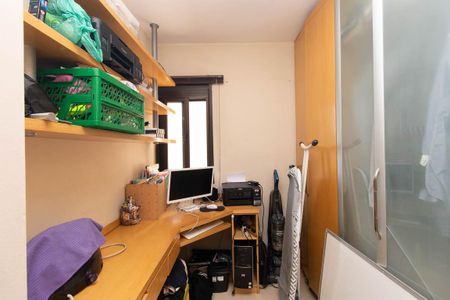 Apartamento à venda com 160m², 3 quartos e 3 vagas Apartamento à venda com 160m², 3 quartos e 3 vagasQuarto 1