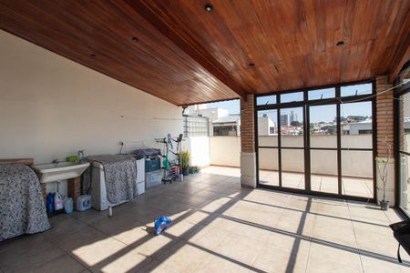 Apartamento à venda com 160m², 3 quartos e 3 vagas Apartamento à venda com 160m², 3 quartos e 3 vagasÁrea de Serviço