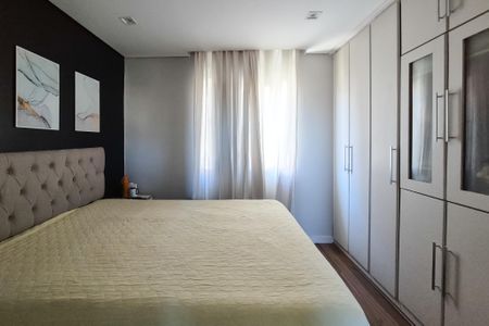 Casa de condomínio à venda com 122m², 3 quartos e 2 vagasSuíte