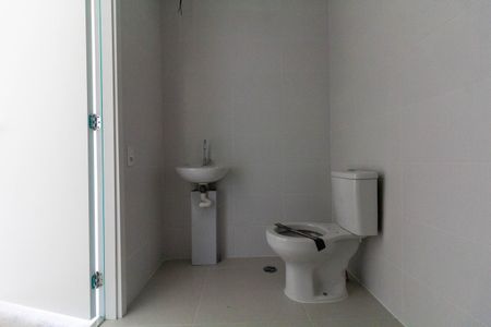 Banheiro de kitnet/studio à venda com 1 quarto, 23m² em Tatuapé, São Paulo