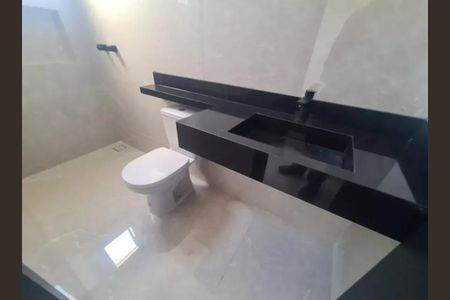 Casa à venda com 3 quartos, 122m² em Itapoã, Belo Horizonte