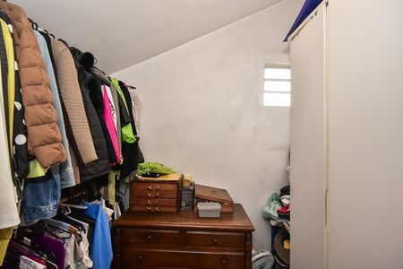 Casa de condomínio à venda com 280m², 4 quartos e 4 vagasArmário da Suíte 1