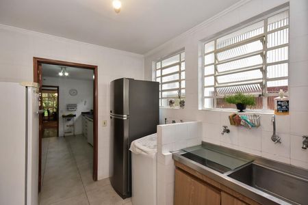 Casa de condomínio à venda com 280m², 4 quartos e 4 vagasÁrea de Serviço