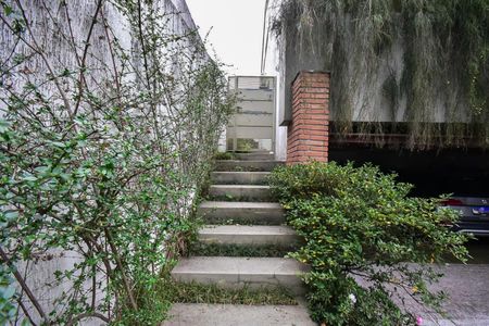 Casa de condomínio à venda com 280m², 4 quartos e 4 vagasEntrada