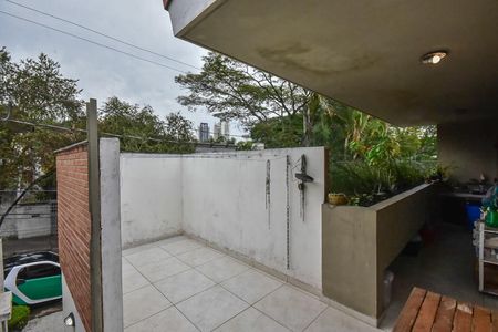 Casa de condomínio à venda com 280m², 4 quartos e 4 vagasÁrea de Serviço