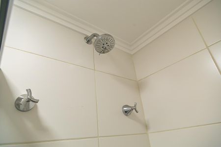 Apartamento à venda com 53m², 2 quartos e 1 vagaBanheiro Social - Chuveiro