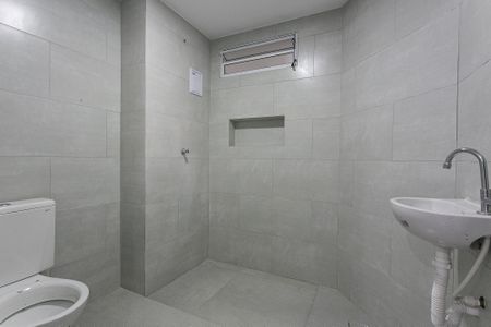 Apartamento para alugar com 38m², 1 quarto e sem vagaBanheiro da Suíte