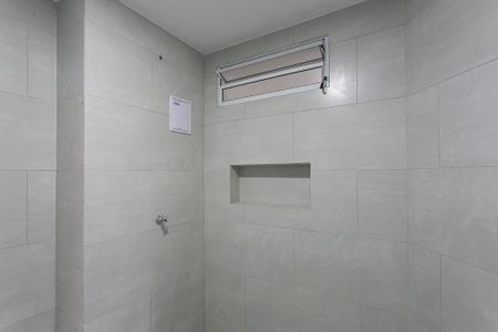 Apartamento para alugar com 38m², 1 quarto e sem vagaBanheiro da Suíte