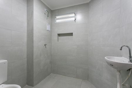 Banheiro da Suíte de apartamento para alugar com 1 quarto, 38m² em Vila Esperança, São Paulo