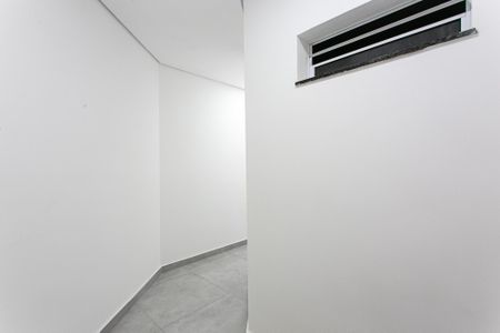 Apartamento para alugar com 38m², 1 quarto e sem vaga Apartamento para alugar com 38m², 1 quarto e sem vagaCorredor