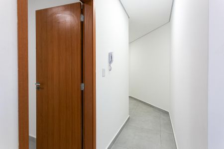 Apartamento para alugar com 38m², 1 quarto e sem vaga Apartamento para alugar com 38m², 1 quarto e sem vagaCorredor