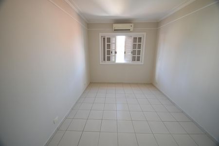 Casa à venda com 270m², 3 quartos e 3 vagasQuarto 2