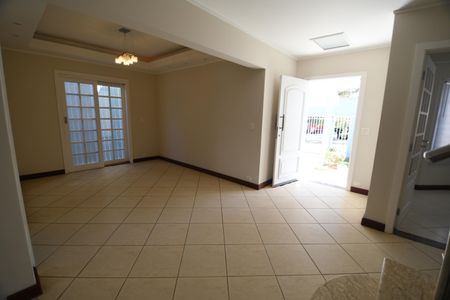 Sala 2 de casa para alugar com 3 quartos, 270m² em Bosque de Barão Geraldo, Campinas