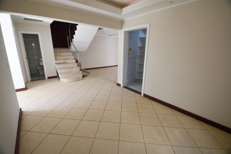 Casa à venda com 270m², 3 quartos e 3 vagasSala 2