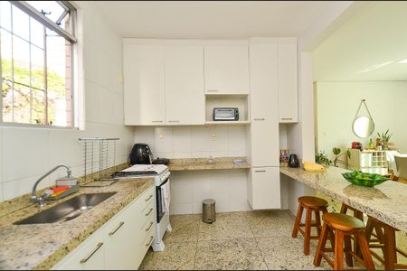 Apartamento à venda com 80m², 2 quartos e 1 vagaCozinha