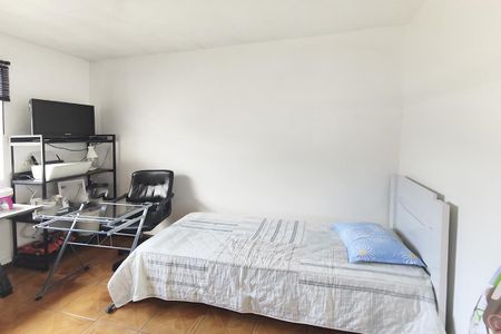 Casa para alugar com 94m², 2 quartos e 1 vaga Casa para alugar com 94m², 2 quartos e 1 vagaQuarto