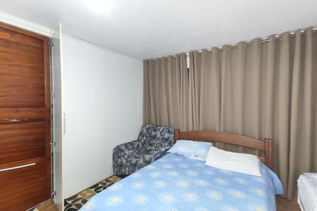 Casa para alugar com 94m², 2 quartos e 1 vaga Casa para alugar com 94m², 2 quartos e 1 vagaSuíte