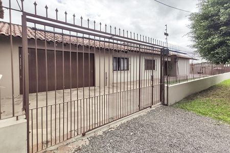 Casa para alugar com 94m², 2 quartos e 1 vaga Casa para alugar com 94m², 2 quartos e 1 vagaFachada