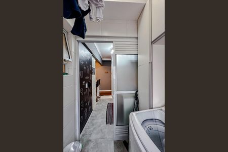 Apartamento à venda com 69m², 2 quartos e 1 vagaÁrea de Serviço