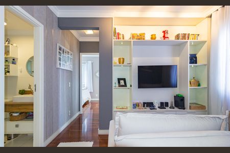 Sala de TV de apartamento à venda com 3 quartos, 69m² em Vila Oratorio, São Paulo