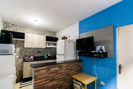 Casa à venda com 200m², 4 quartos e 1 vaga Casa à venda com 200m², 4 quartos e 1 vagaCasa 2 - Sala/Cozinha