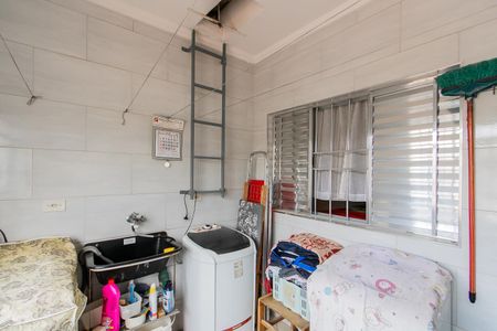 Casa à venda com 200m², 4 quartos e 1 vaga Casa à venda com 200m², 4 quartos e 1 vagaCasa 1 - Área de Serviço