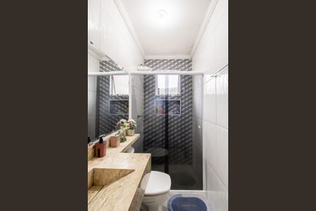 Casa à venda com 200m², 4 quartos e 1 vaga Casa à venda com 200m², 4 quartos e 1 vagaCasa 2 - Banheiro Social