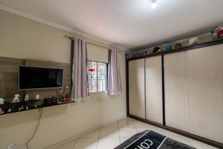 Casa à venda com 200m², 4 quartos e 1 vaga Casa à venda com 200m², 4 quartos e 1 vagaCasa 1 - Quarto