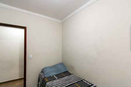 Casa à venda com 200m², 4 quartos e 1 vaga Casa à venda com 200m², 4 quartos e 1 vagaCasa 2 - Quarto 2
