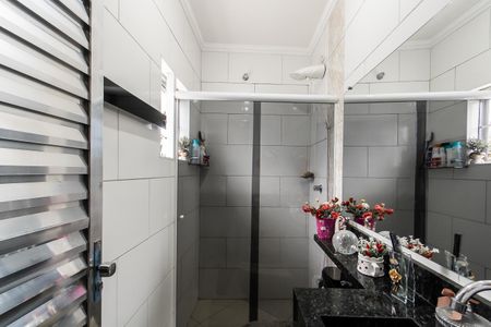 Casa à venda com 200m², 4 quartos e 1 vaga Casa à venda com 200m², 4 quartos e 1 vagaCasa 1 - Banheiro Social