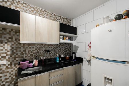 Casa à venda com 200m², 4 quartos e 1 vaga Casa à venda com 200m², 4 quartos e 1 vagaCasa 2 - Cozinha