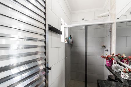 Casa à venda com 200m², 4 quartos e 1 vaga Casa à venda com 200m², 4 quartos e 1 vagaCasa 1 - Banheiro Social