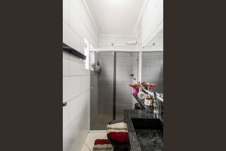 Casa à venda com 200m², 4 quartos e 1 vaga Casa à venda com 200m², 4 quartos e 1 vagaCasa 1 - Banheiro Social