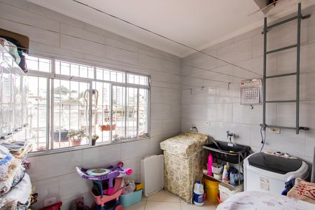 Casa à venda com 200m², 4 quartos e 1 vaga Casa à venda com 200m², 4 quartos e 1 vagaCasa 1 - Área de Serviço