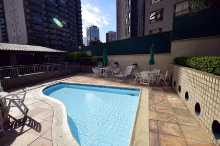 Apartamento à venda com 76m², 2 quartos e 1 vaga Apartamento à venda com 76m², 2 quartos e 1 vagaÁrea Comum - Piscina Infantil