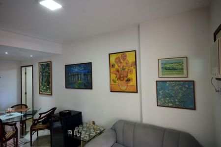 Apartamento à venda com 76m², 2 quartos e 1 vaga Apartamento à venda com 76m², 2 quartos e 1 vagaSala