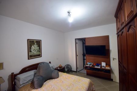 Apartamento à venda com 76m², 2 quartos e 1 vaga Apartamento à venda com 76m², 2 quartos e 1 vagaSuíte