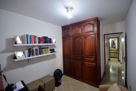 Apartamento à venda com 76m², 2 quartos e 1 vaga Apartamento à venda com 76m², 2 quartos e 1 vagaQuarto