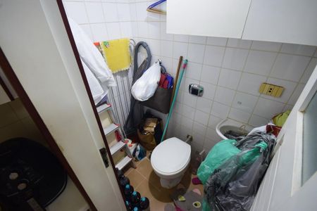 Apartamento à venda com 76m², 2 quartos e 1 vaga Apartamento à venda com 76m², 2 quartos e 1 vagaQuarto de Serviço