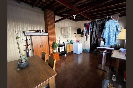 Casa à venda com 500m², 6 quartos e 3 vagasÁrea de Serviço