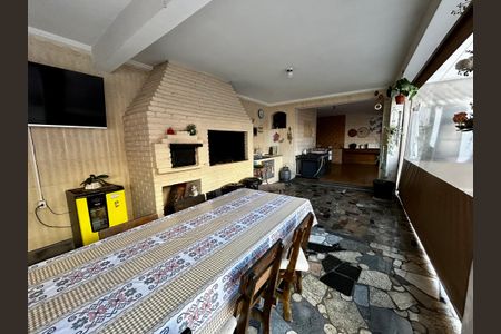 Casa à venda com 500m², 6 quartos e 3 vagasChurrasqueira