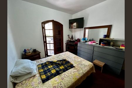 Casa à venda com 500m², 6 quartos e 3 vagasSuíte 2