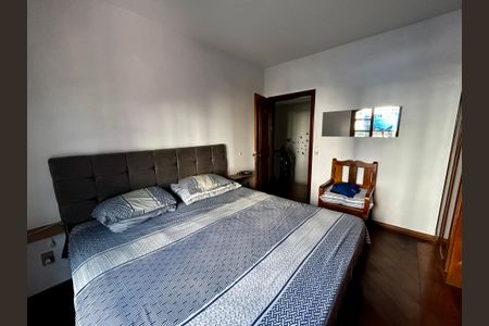 Casa à venda com 500m², 6 quartos e 3 vagasQuarto 1