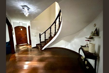 Casa à venda com 500m², 6 quartos e 3 vagasEntrada